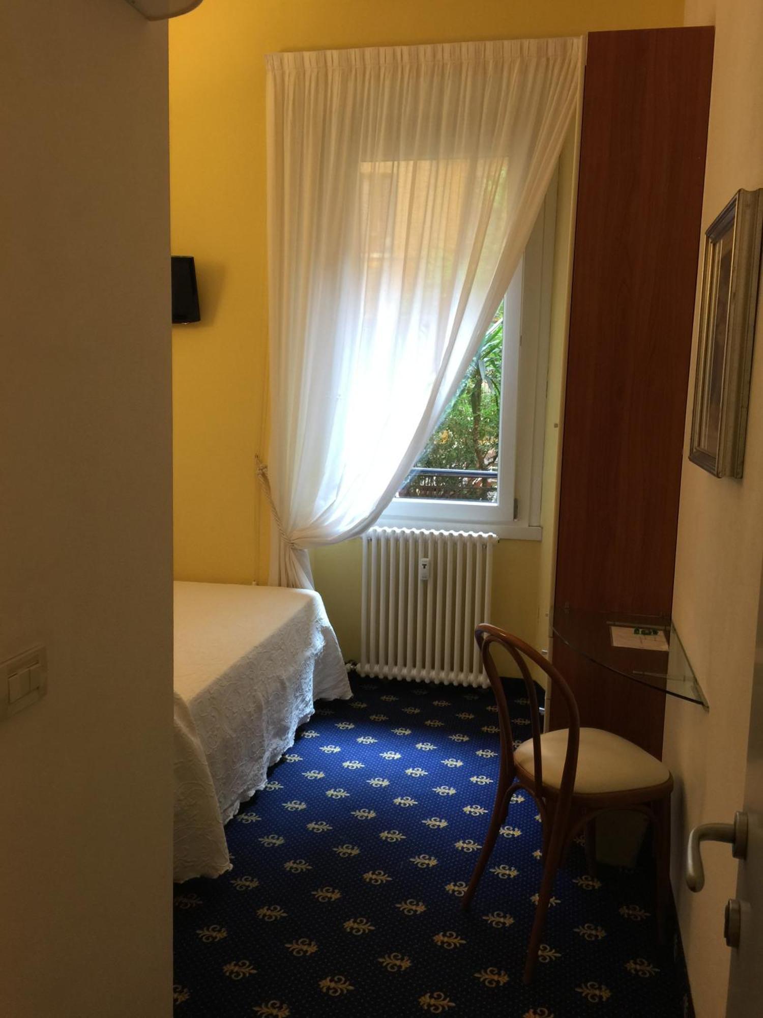 My Hotel Milano Экстерьер фото